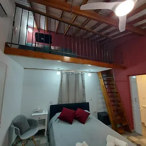 2* Πανδοχείο Magdalene's House