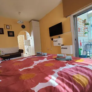 Elena Home- Fully Equipped Апартаменты